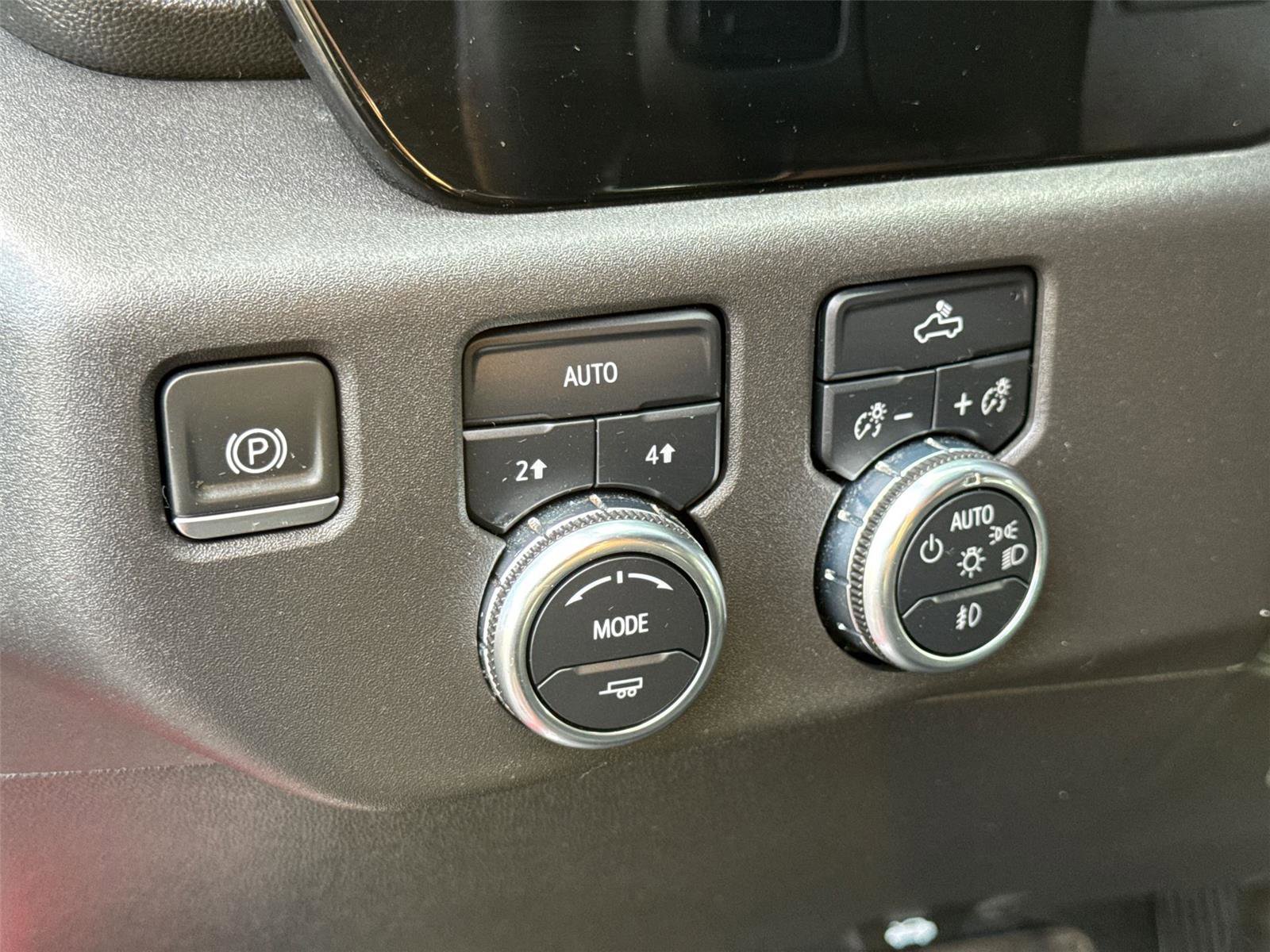 Used 2023 GMC Sierra 1500 Elevation AWD/4WD image 27