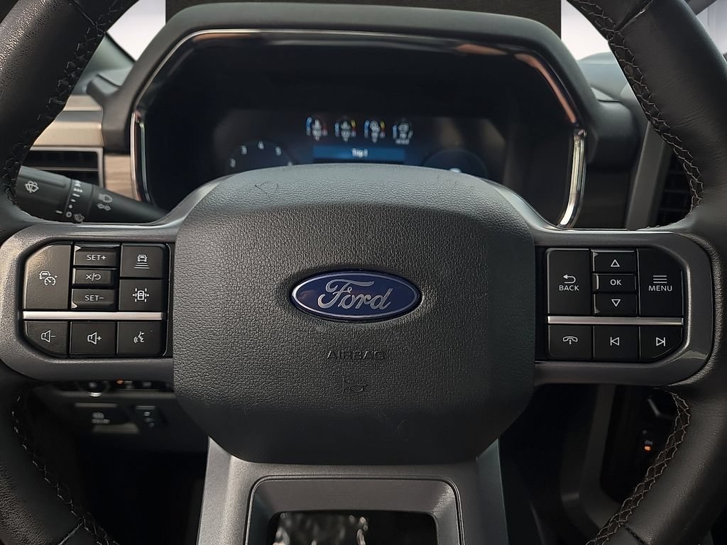 Used 2025 Ford F150 Lariat w/ Equipment Group 501A Mid AWD/4WD image 19