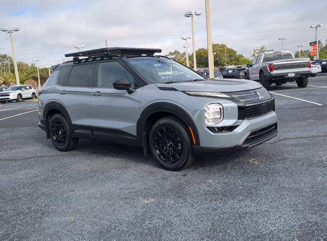 New 2026 Mitsubishi Outlander AWD image 4