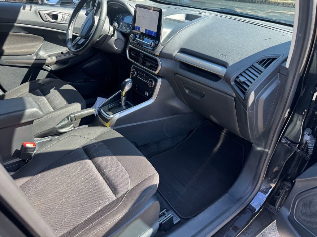 Certified 2020 Ford EcoSport SE image 20