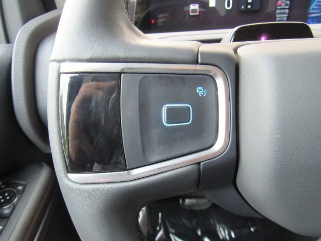 Used 2025 Ford Expedition Active image 42