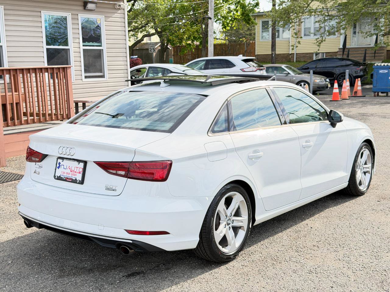 Used 2017 Audi A3 2.0T Premium w/ Convenience Package AWD/4WD image 4