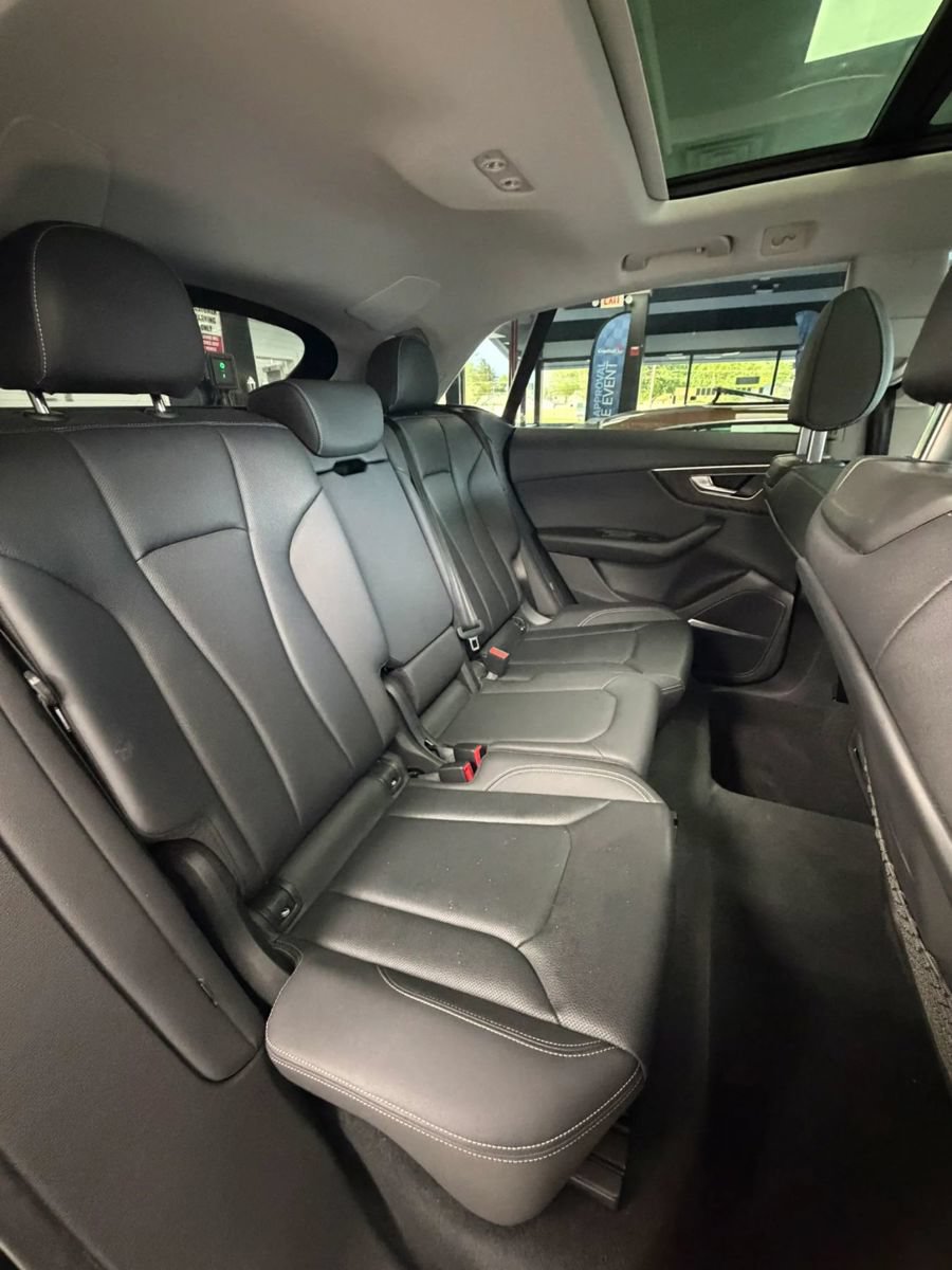 Used 2022 Audi Q8 Premium Plus w/ Premium Plus Package AWD/4WD image 11