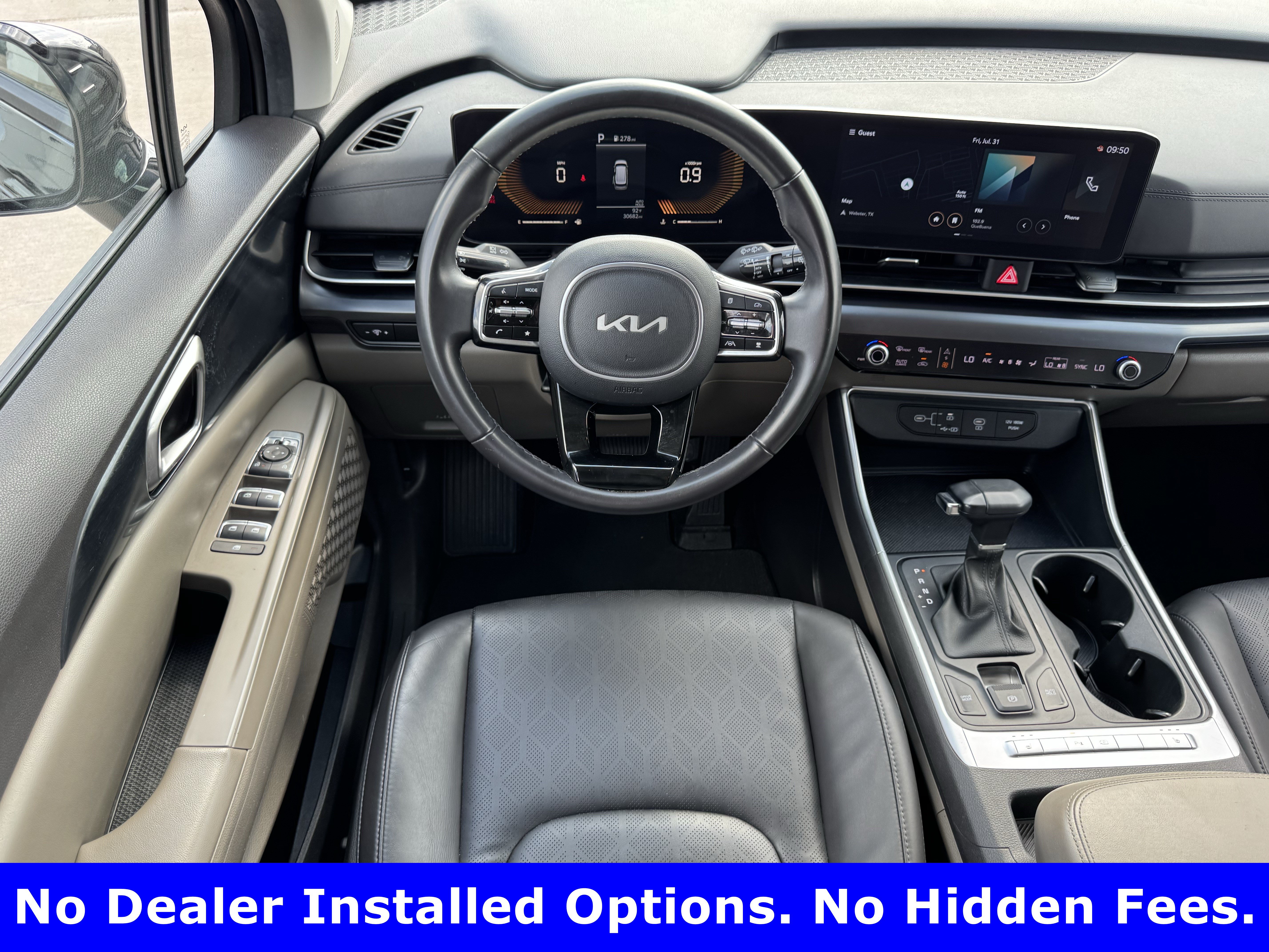 Used 2025 Kia Carnival FWD image 11