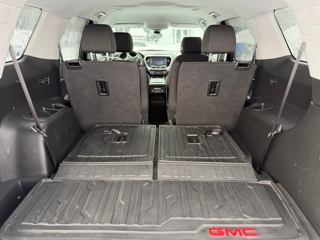 Used 2021 GMC Acadia SLE w/ Driver Convenience Package image 5
