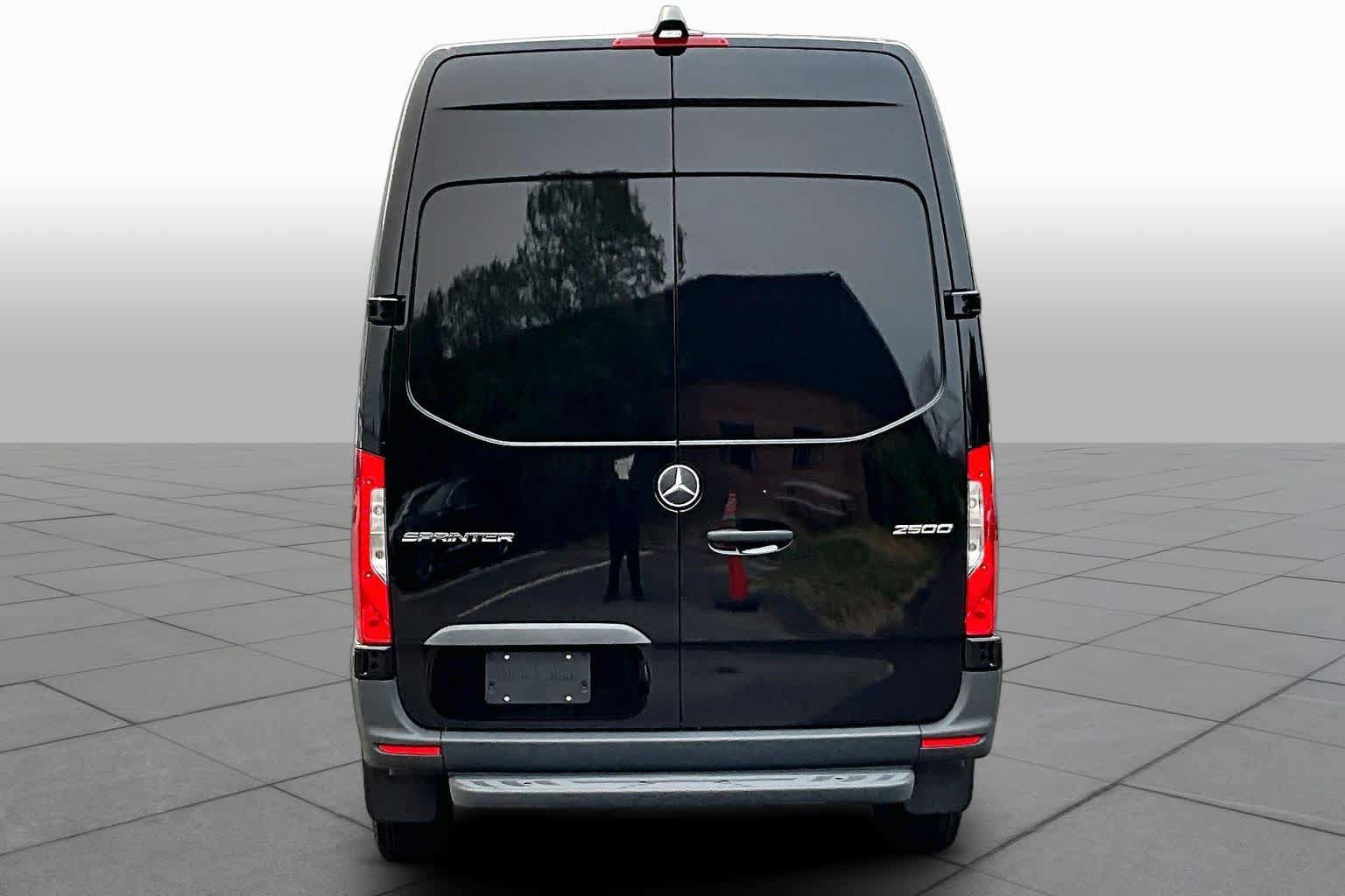 New 2026 Mercedes-Benz Sprinter 2500 image 4