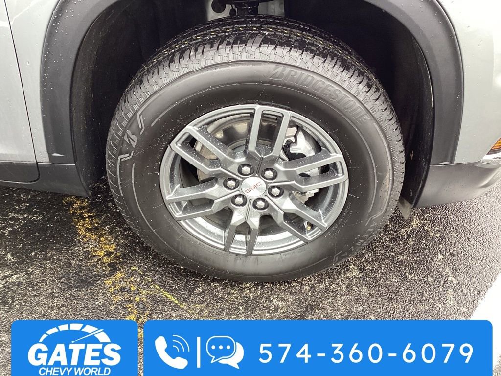 Used 2025 GMC Acadia Elevation image 32