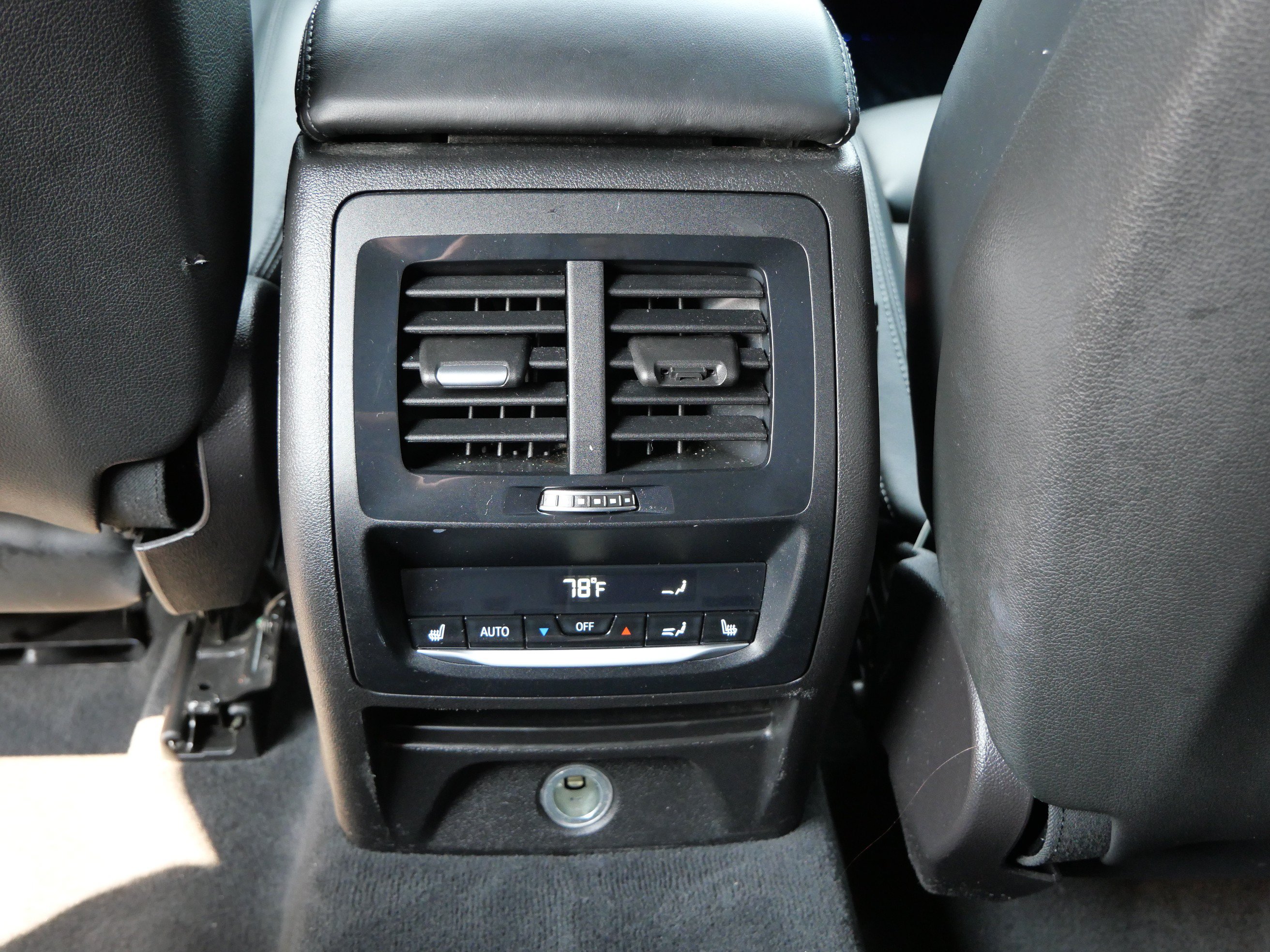 Used 2020 BMW X3 M w/ Executive Package AWD/4WD image 16