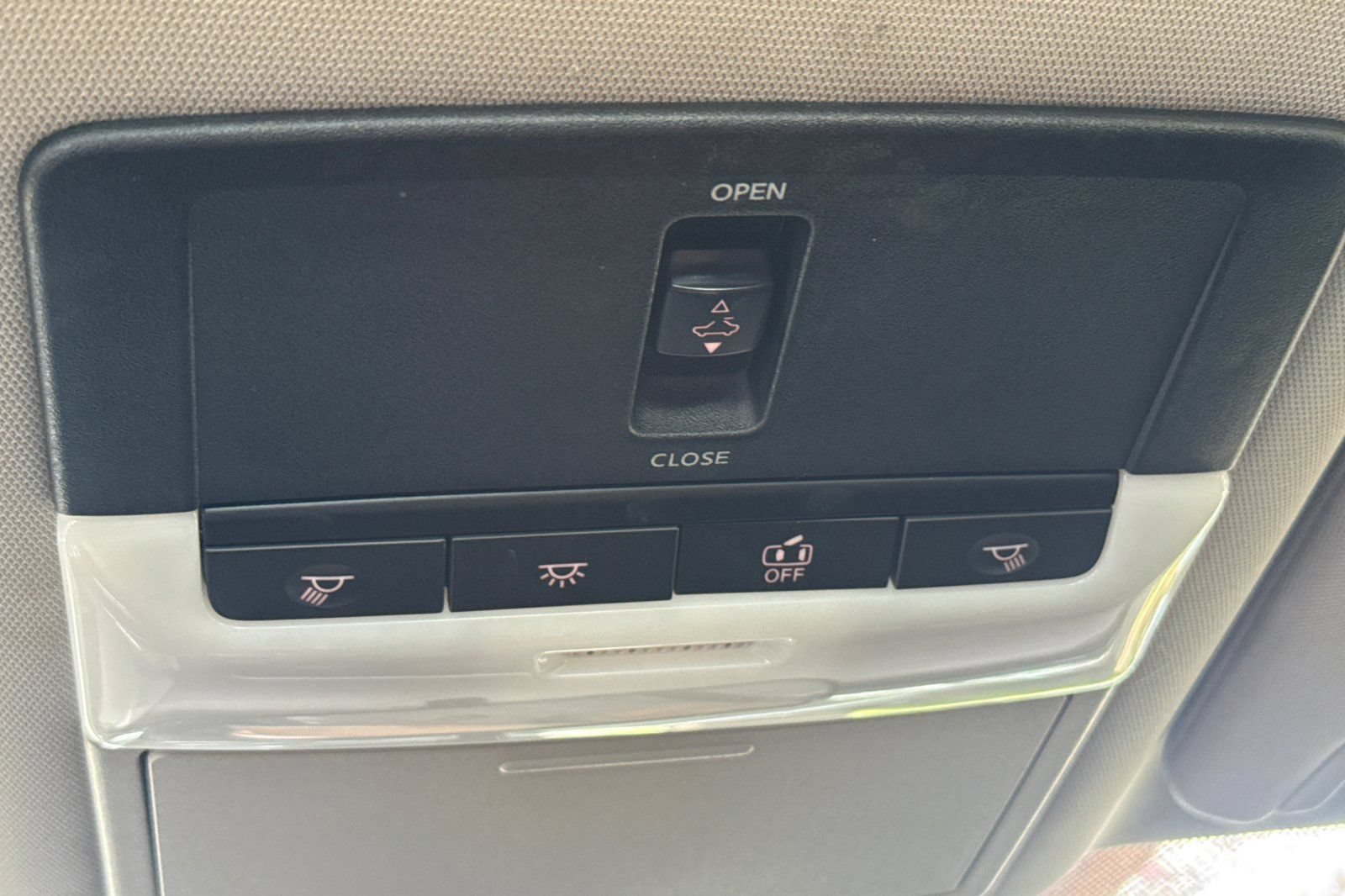 Used 2021 Nissan Altima 2.5 SV w/ SV Premium Package FWD image 22