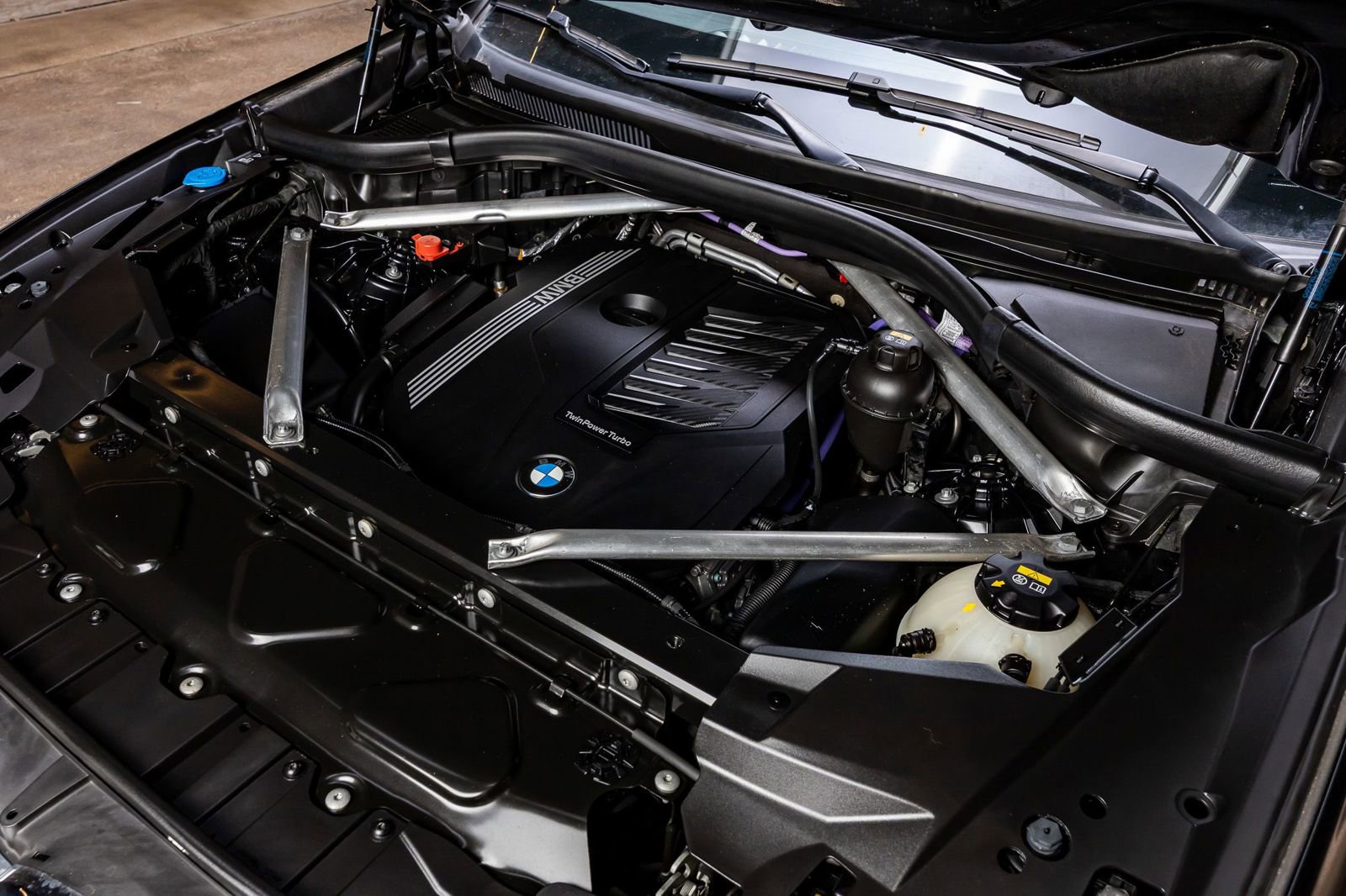 Used 2022 BMW X5 xDrive40i w/ Executive Package image 34