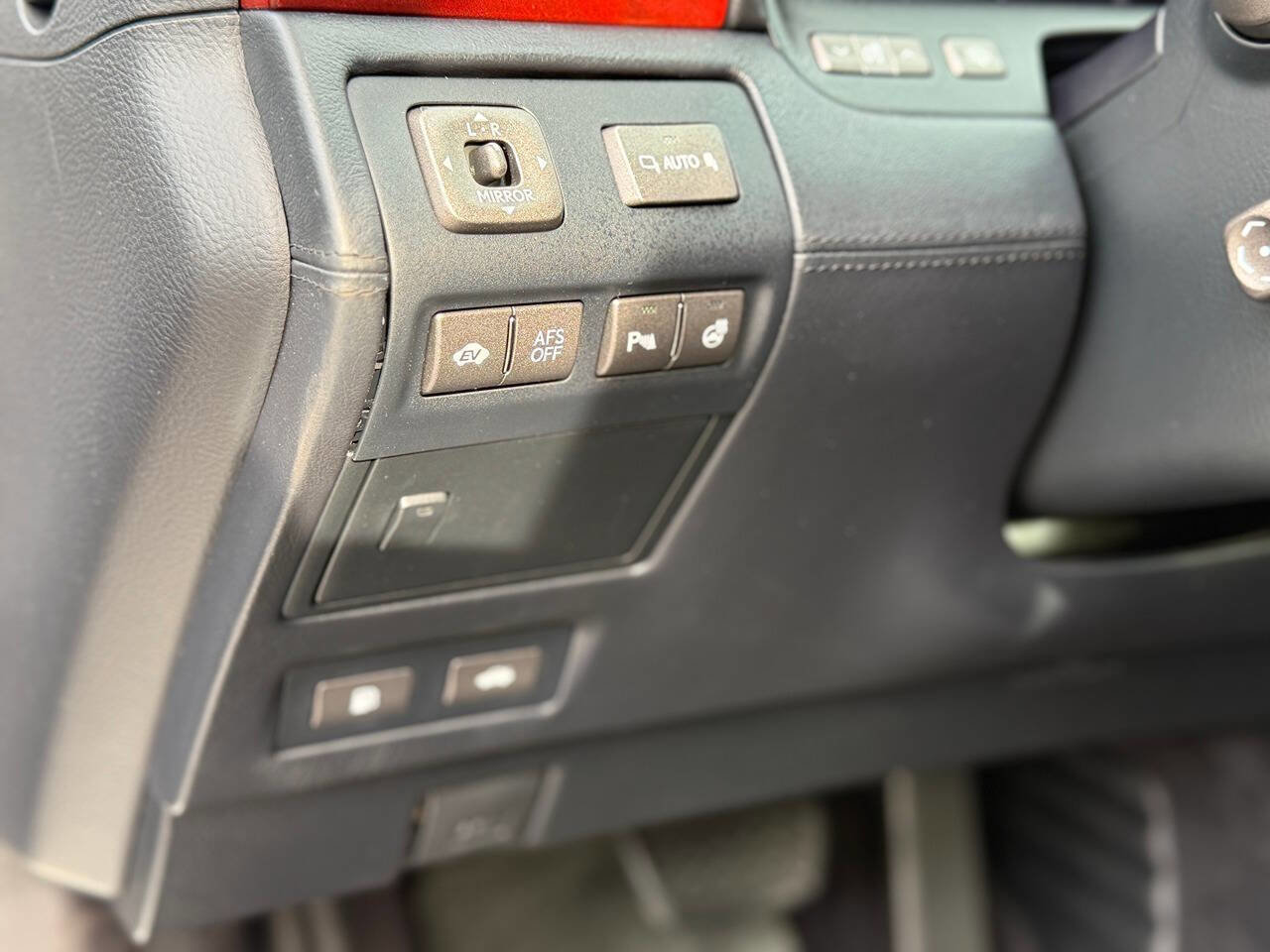 Used 2008 Lexus LS 600h L image 48