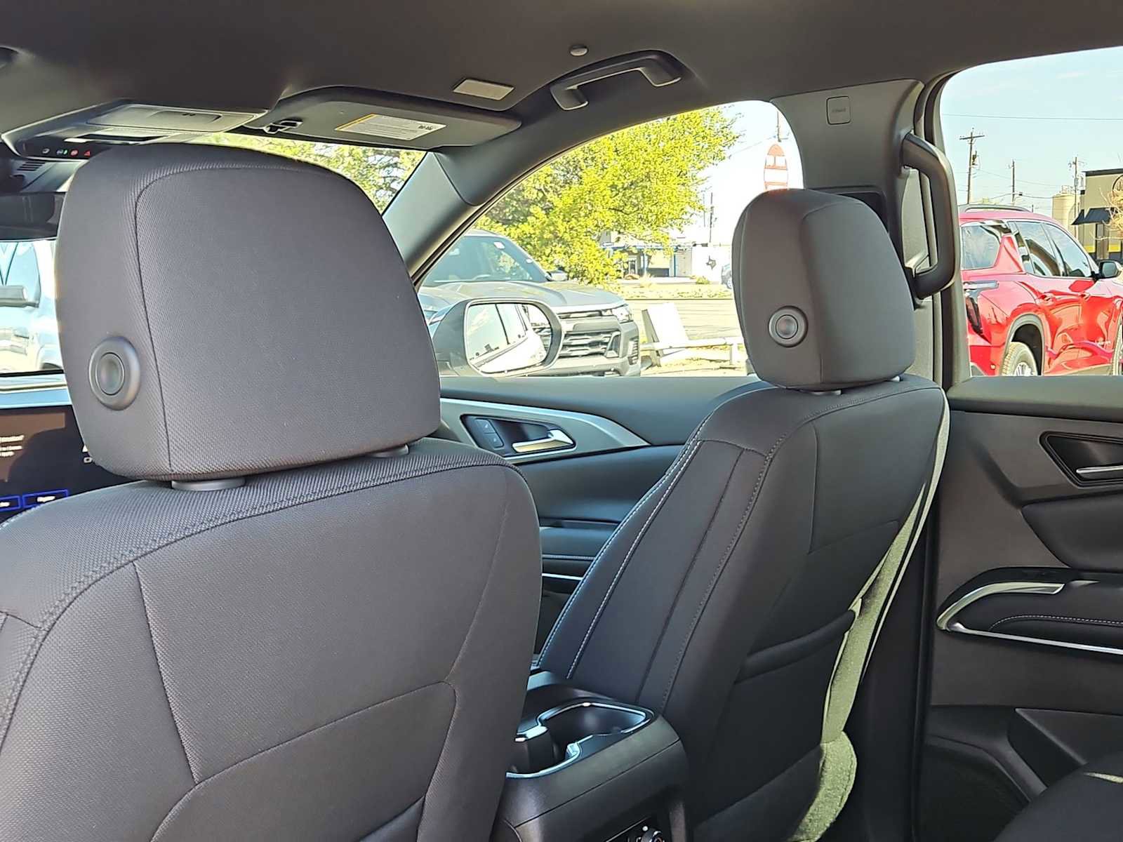 New 2026 Chevrolet Traverse LT w/ Driver Confidence Package image 16