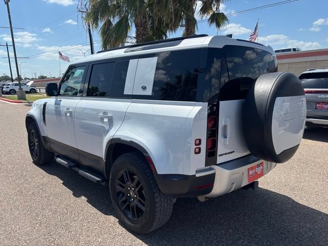 Used 2022 Land Rover Defender 110 S AWD/4WD image 4