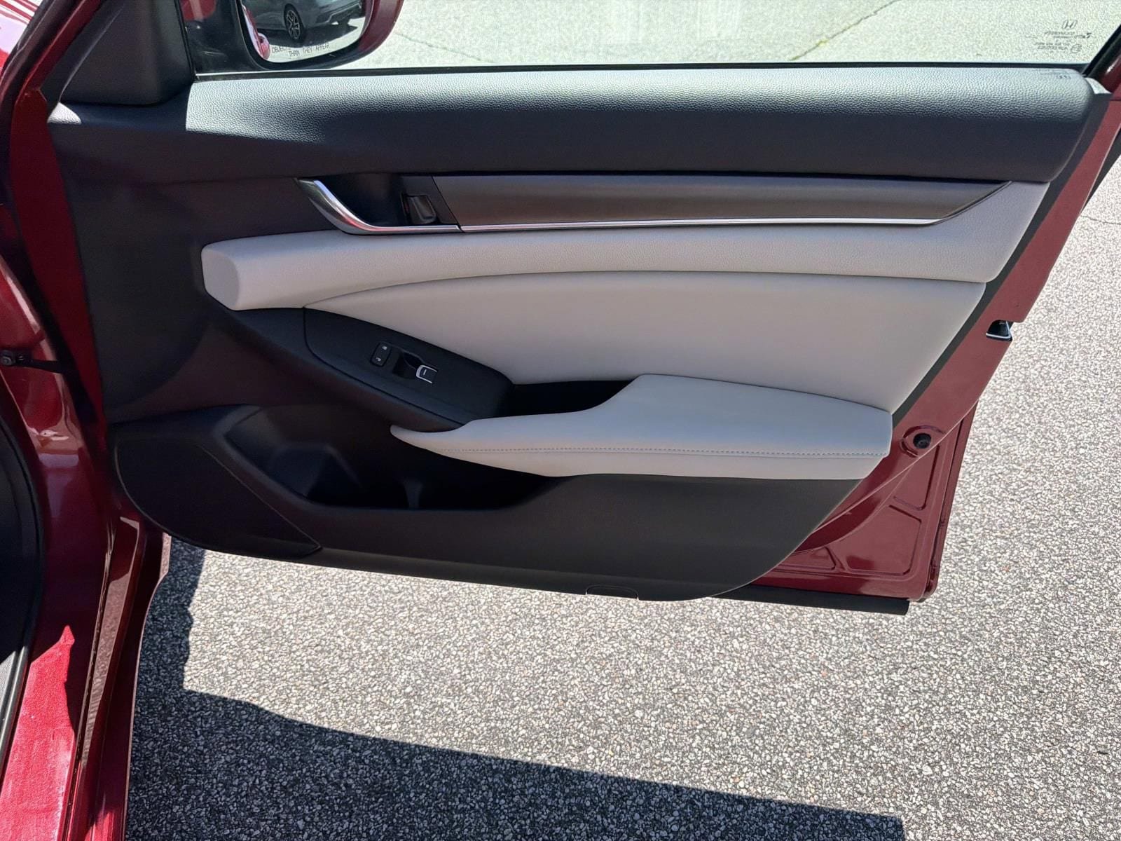 Used 2019 Honda Accord LX image 14