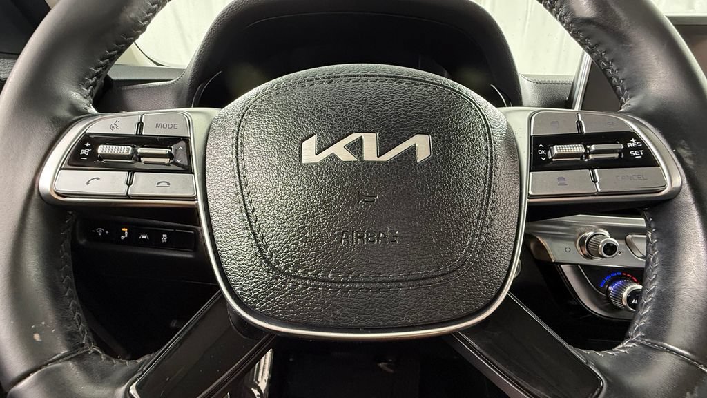 Used 2022 Kia Telluride LX AWD/4WD image 15