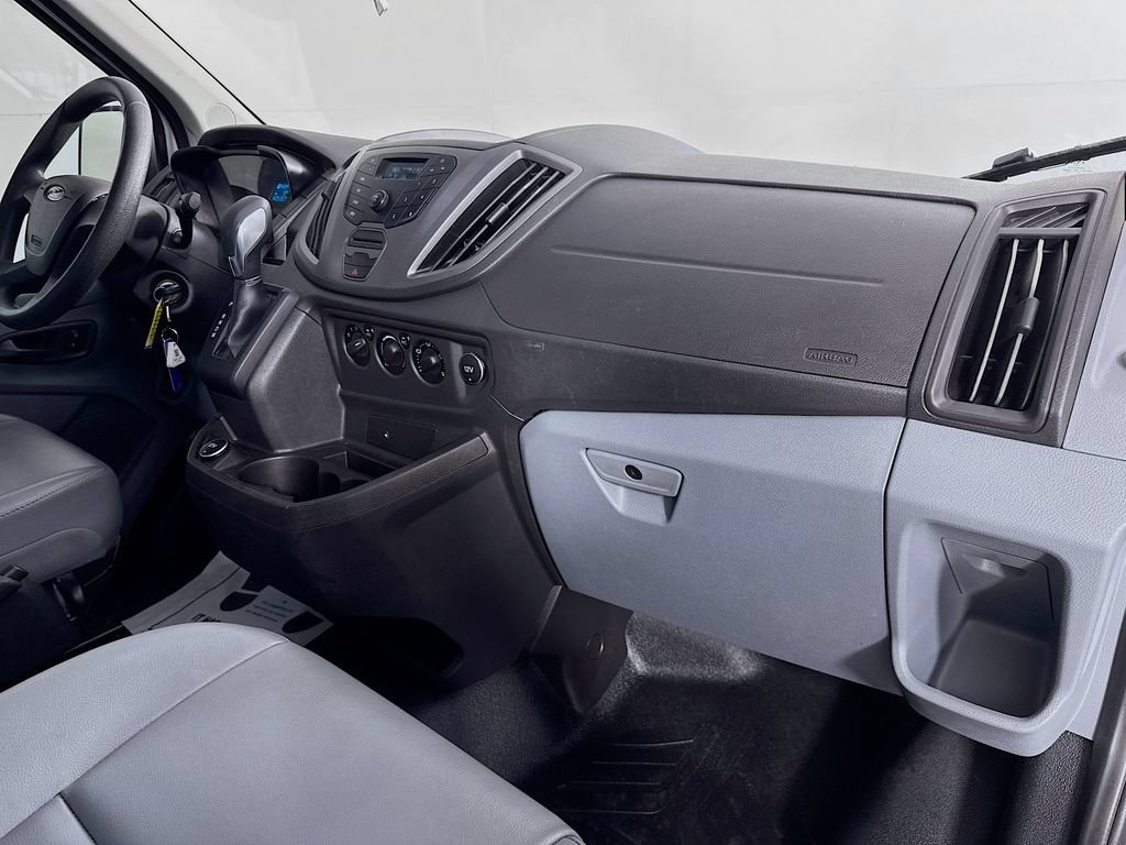 Used 2018 Ford Transit 150 XL RWD image 33
