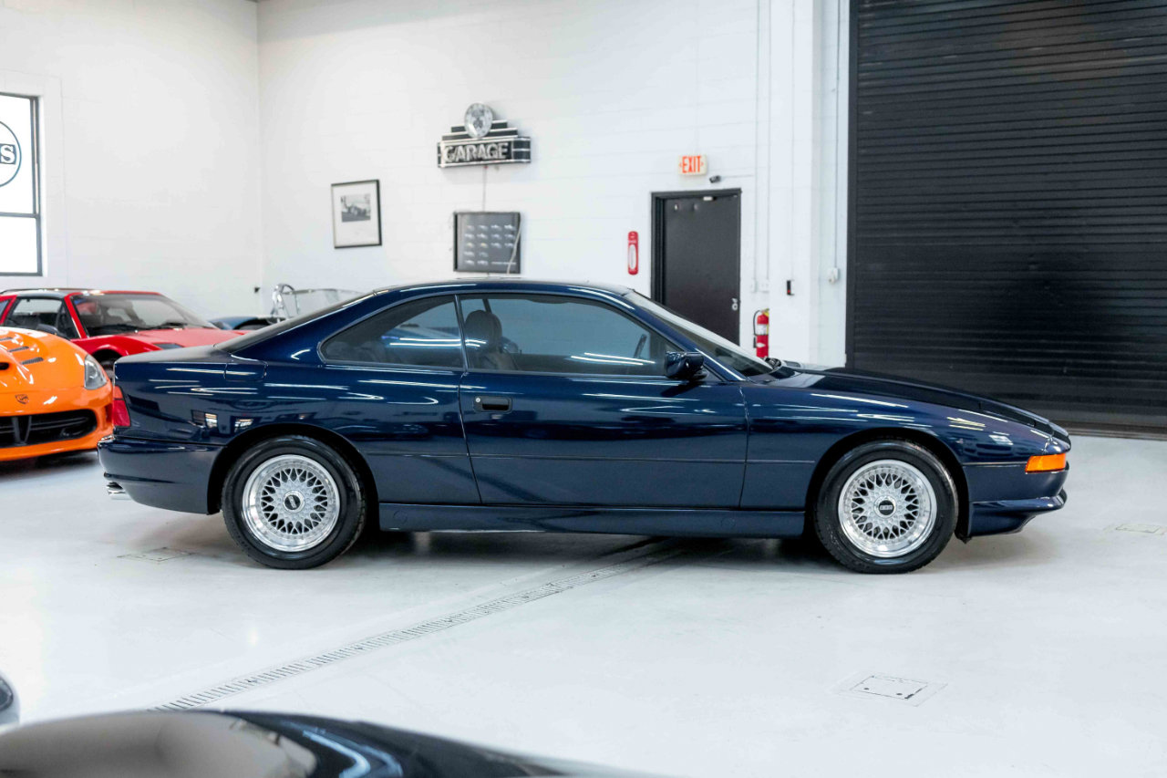 Used 1993 BMW 850Ci image 6