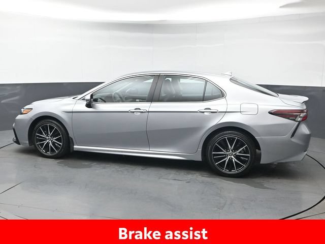 Certified 2023 Toyota Camry SE FWD image 4