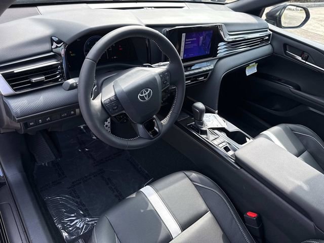 Used 2025 Toyota Camry SE FWD image 23