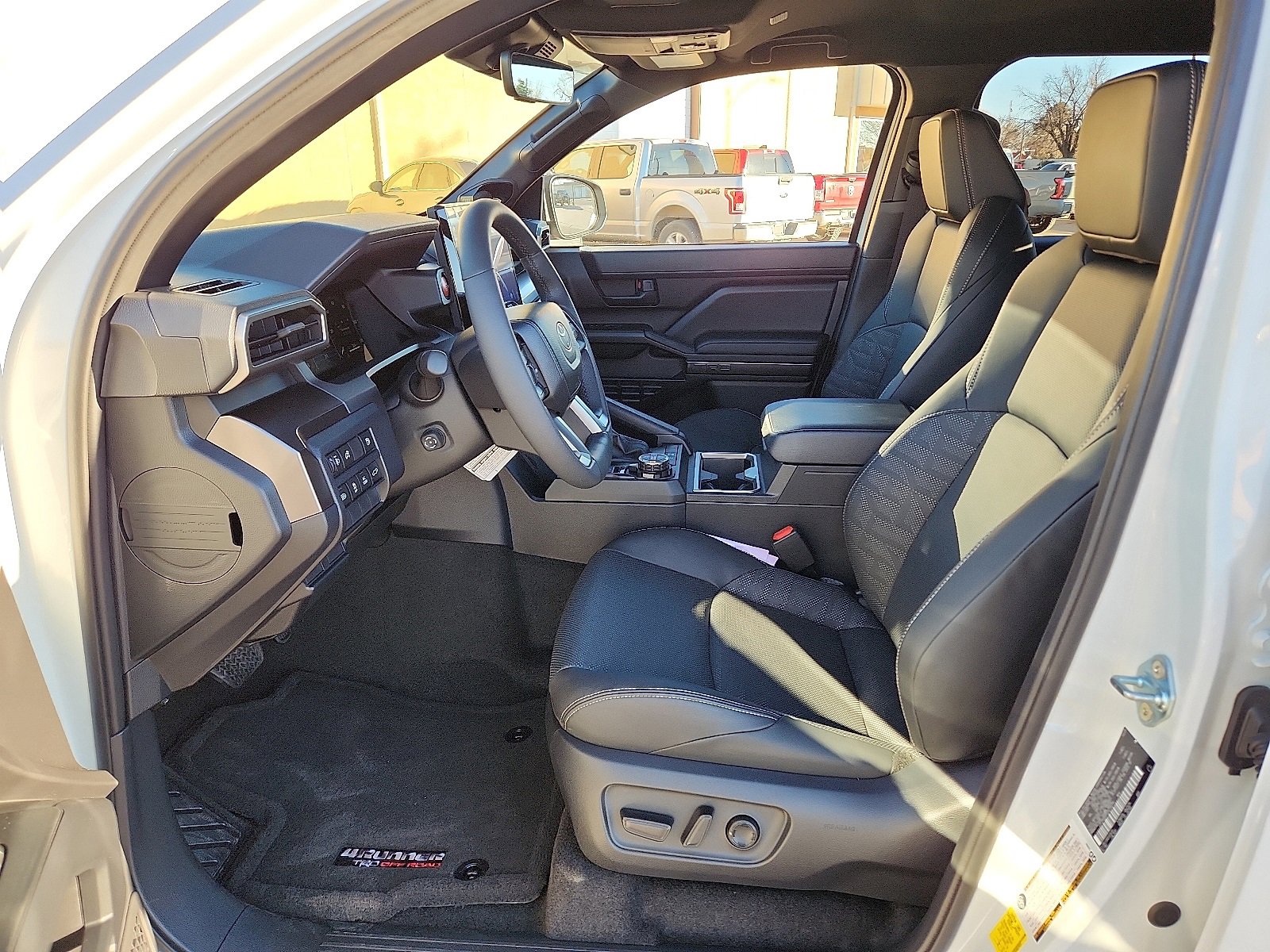 New 2025 Toyota 4Runner TRD Off-Road Premium image 11