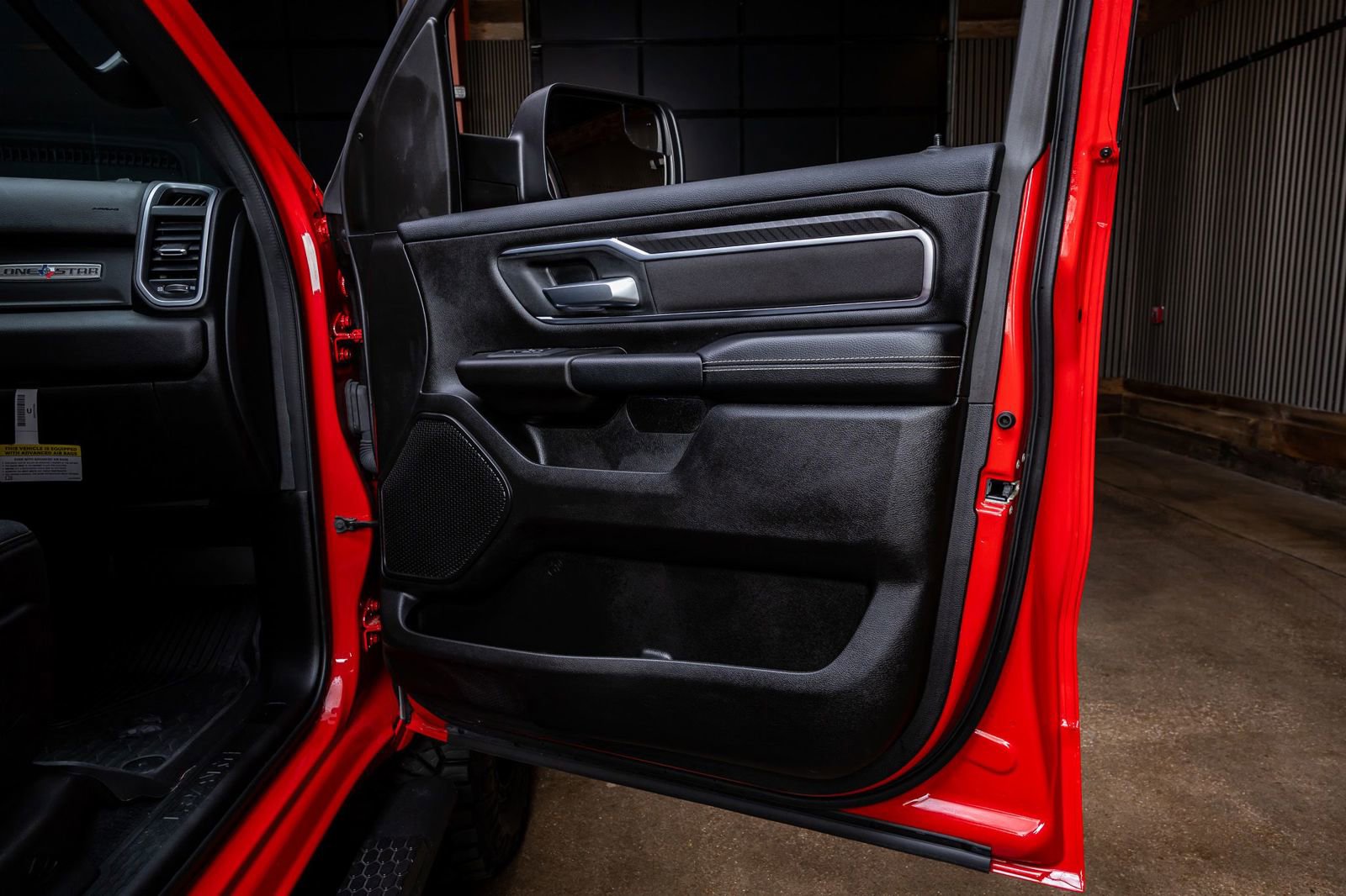 Used 2025 RAM 1500 Lone Star image 38