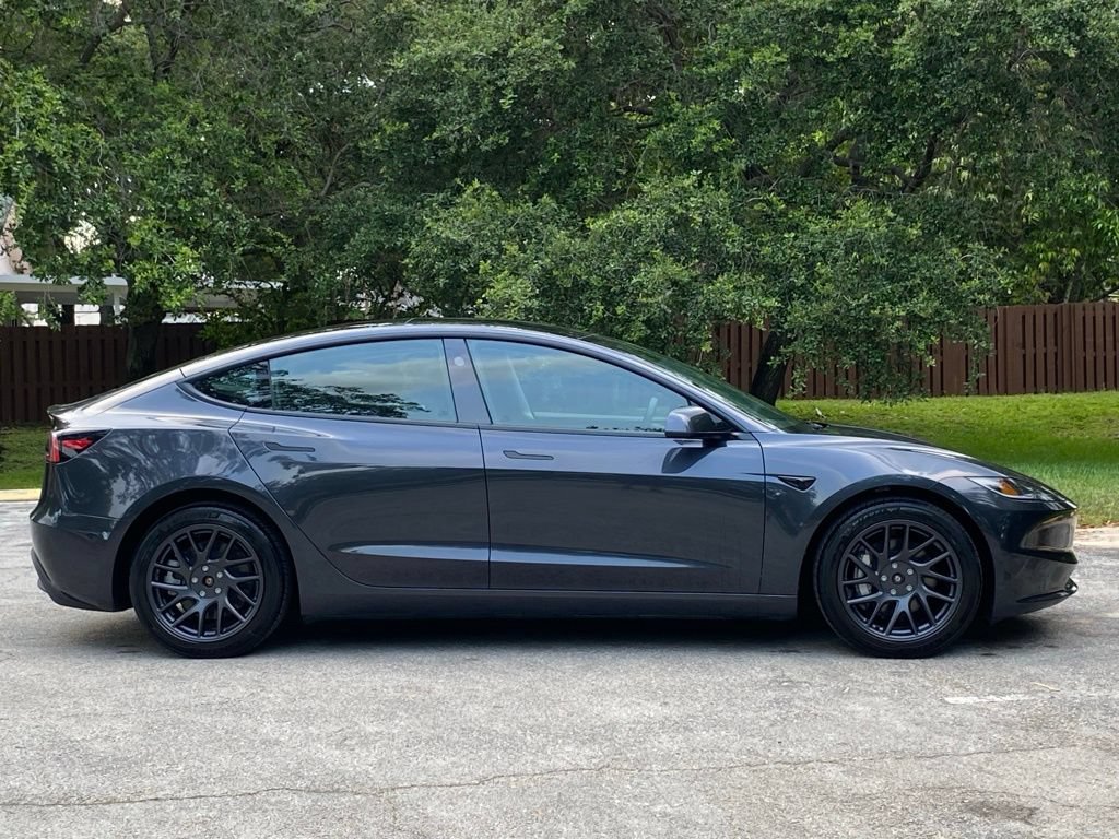 Used 2026 Tesla Model 3 AWD/4WD image 10