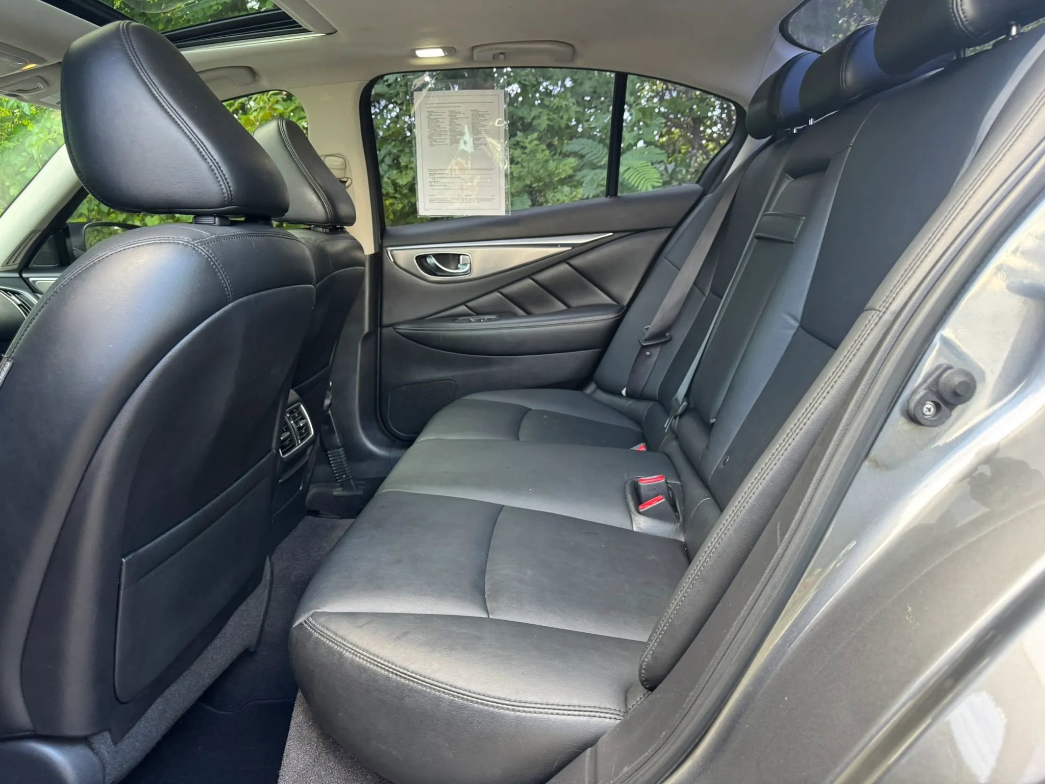 Used 2015 INFINITI Q50 Premium w/ All Weather Package RWD image 10