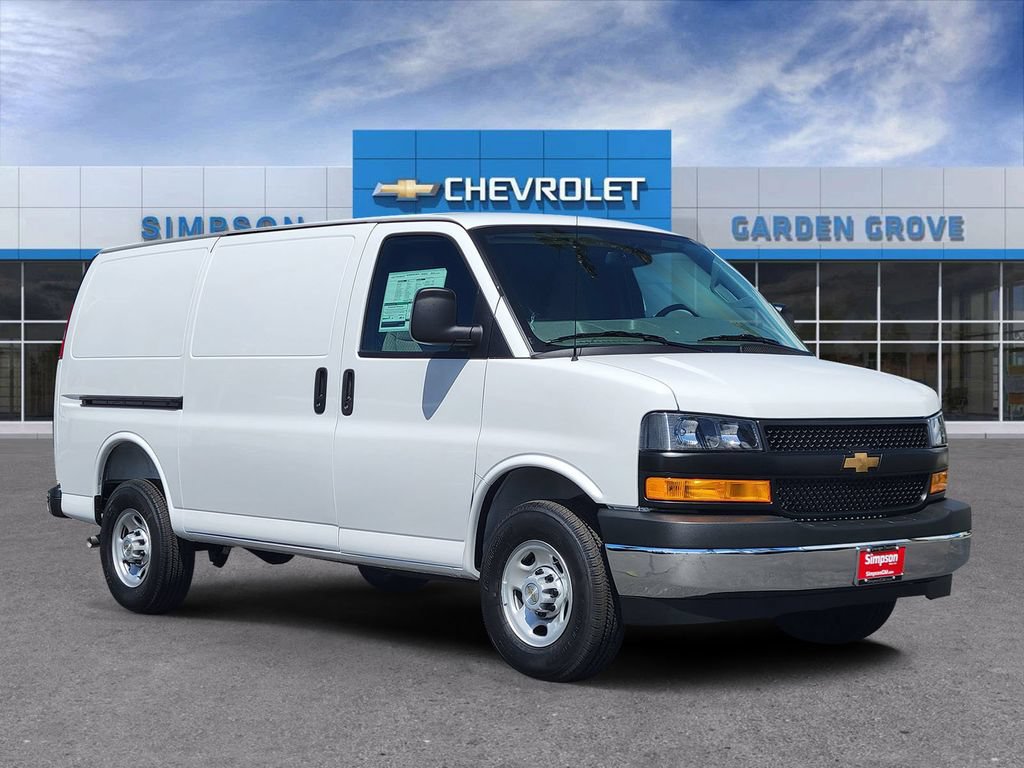 New 2026 Chevrolet Express 2500 w/ Communications Package