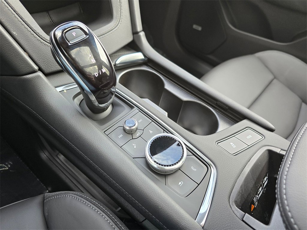 New 2025 Cadillac XT6 Premium Luxury image 33