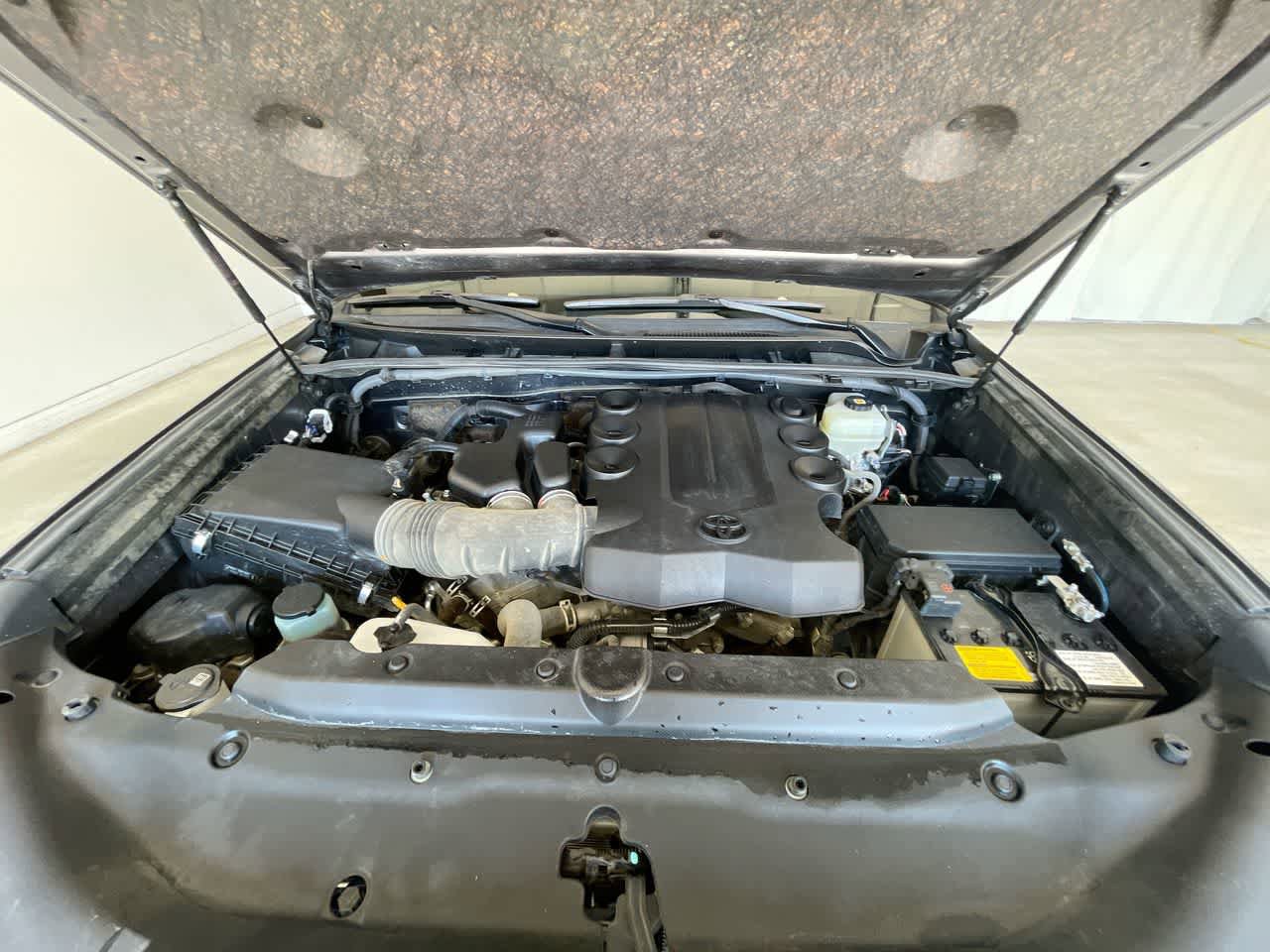 Used 2021 Toyota 4Runner Limited AWD/4WD image 26