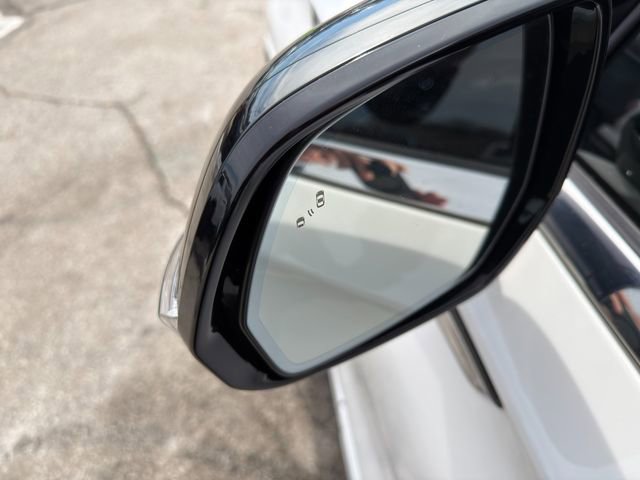 Used 2023 Lincoln Aviator Black Label w/ Class IV Trailer Tow Package image 15