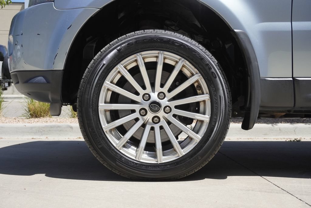 Used 2013 Land Rover Range Rover Sport HSE AWD/4WD image 34