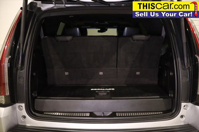 Used 2017 Cadillac Escalade Platinum image 25