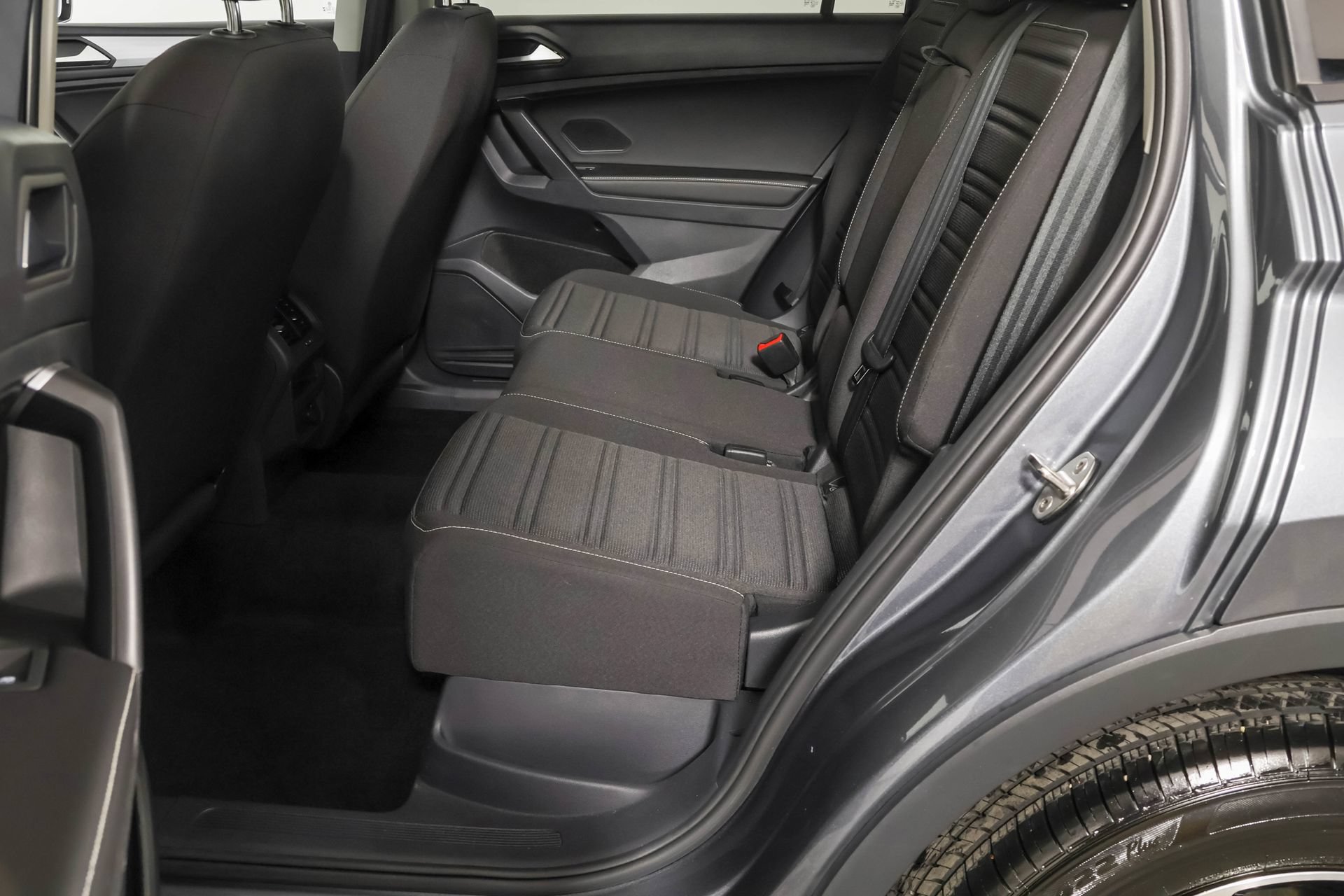 Used 2023 Volkswagen Tiguan S w/ Driver Assistance Package AWD/4WD image 35