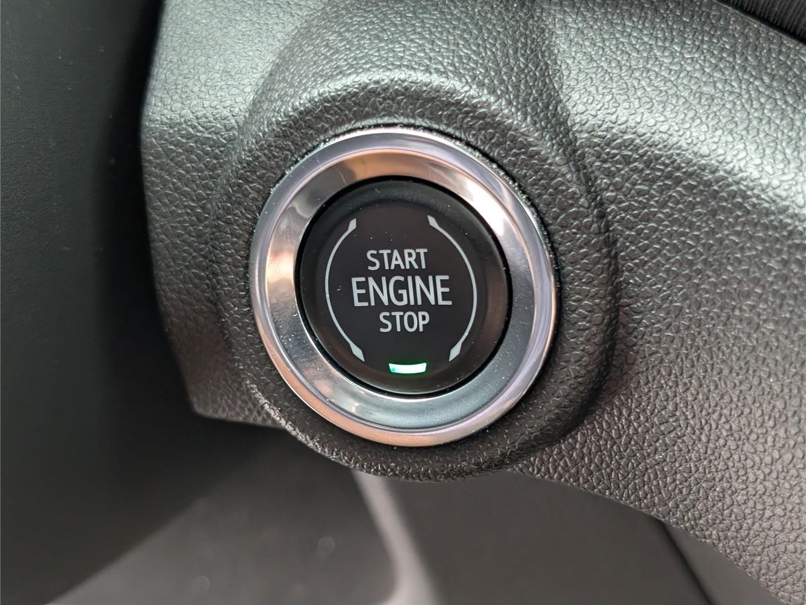 Used 2022 Chevrolet TrailBlazer RS AWD/4WD image 23