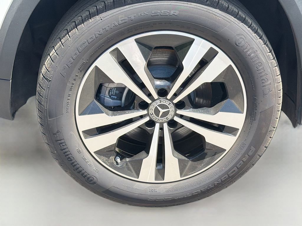 Used 2025 Mercedes-Benz GLA 250 image 10