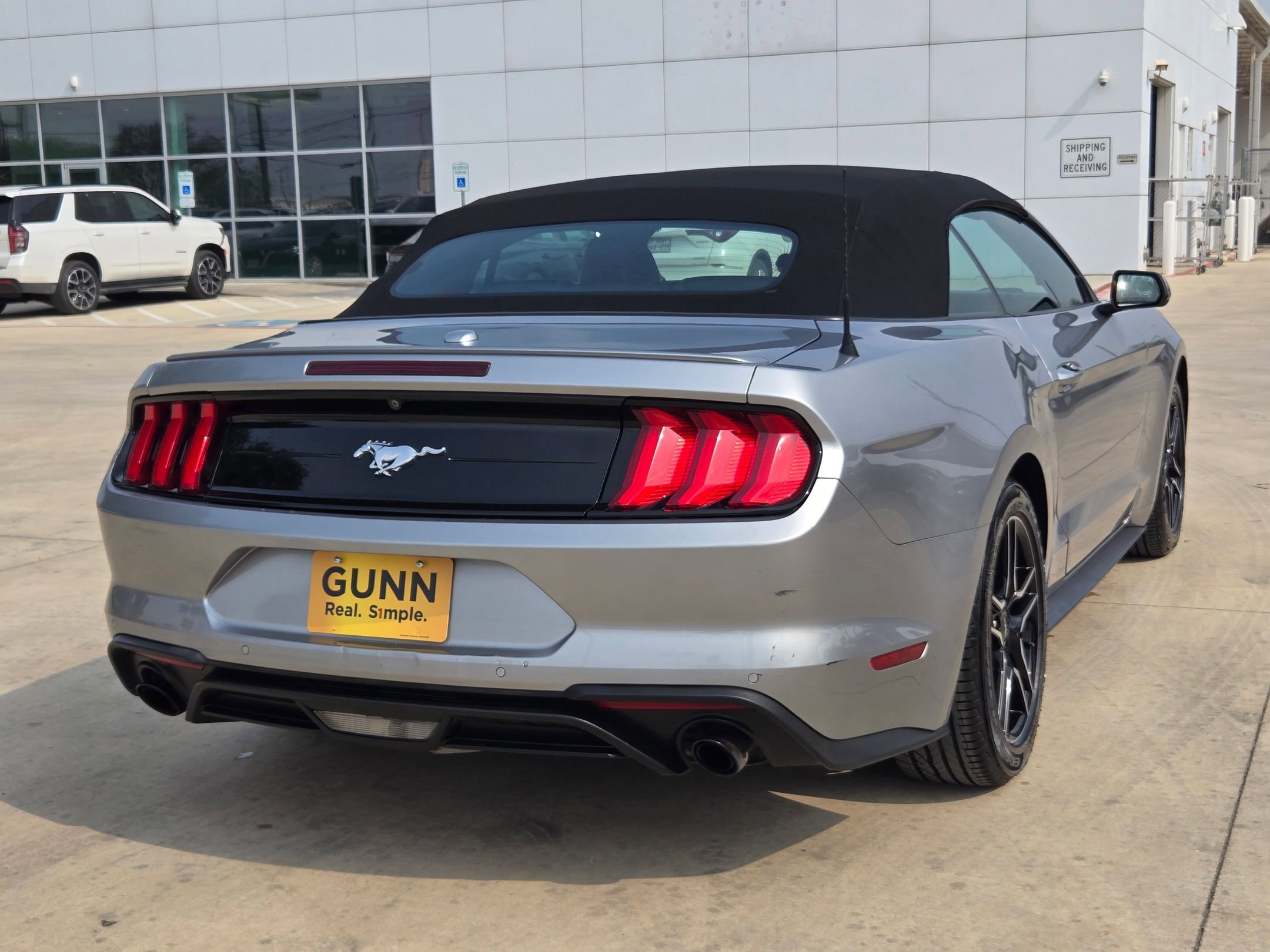 Used 2021 Ford Mustang Premium RWD image 7