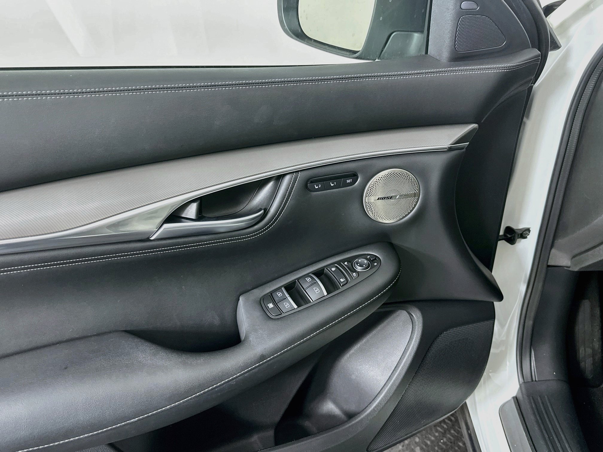 Used 2023 INFINITI QX55 Essential AWD/4WD image 16