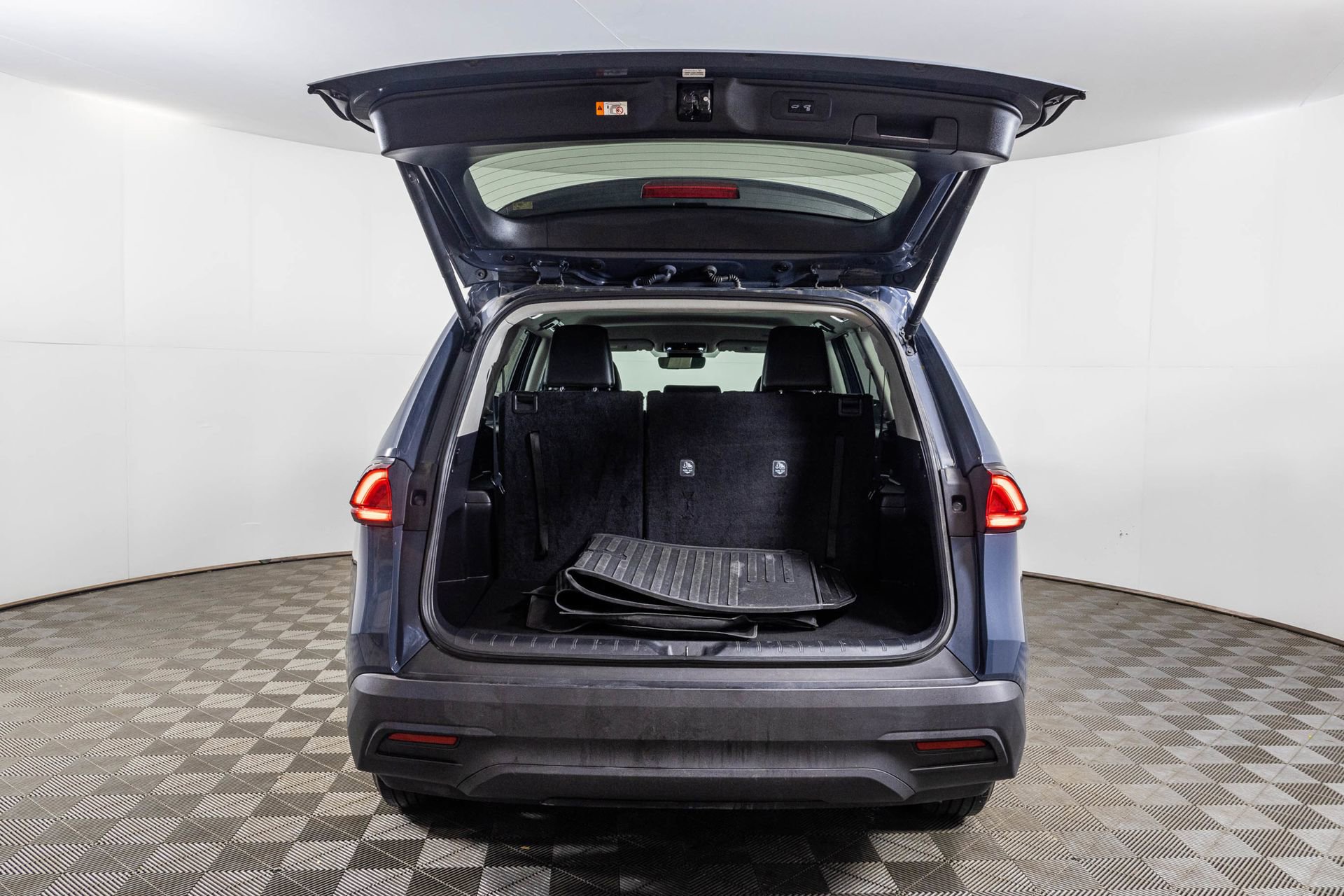 Used 2024 Toyota Grand Highlander XLE image 41