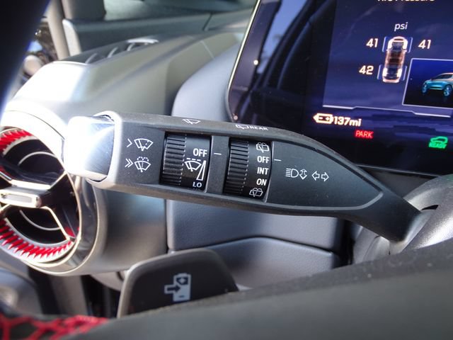 Certified 2024 Chevrolet Equinox EV RS FWD image 17