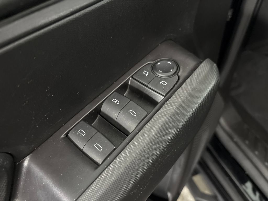 Used 2024 Chevrolet Colorado Trail Boss w/ Advanced Trailering Package image 15