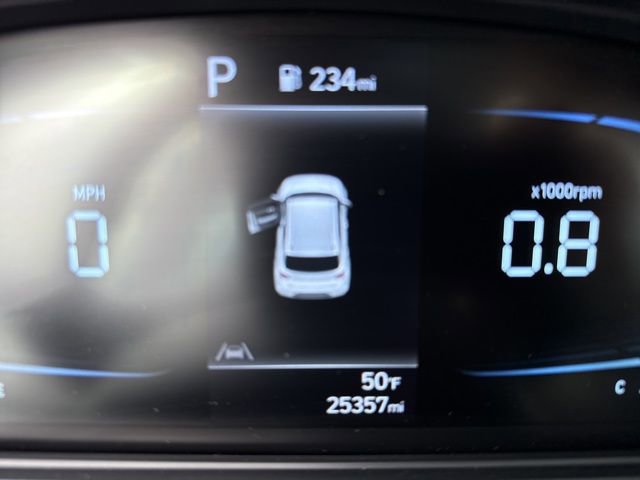 Certified 2023 Hyundai Venue SEL image 9