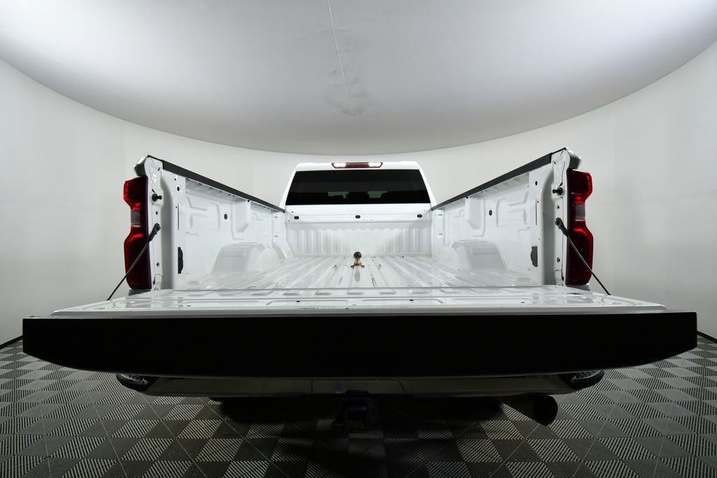 Used 2021 Chevrolet Silverado 3500 LT AWD/4WD image 26