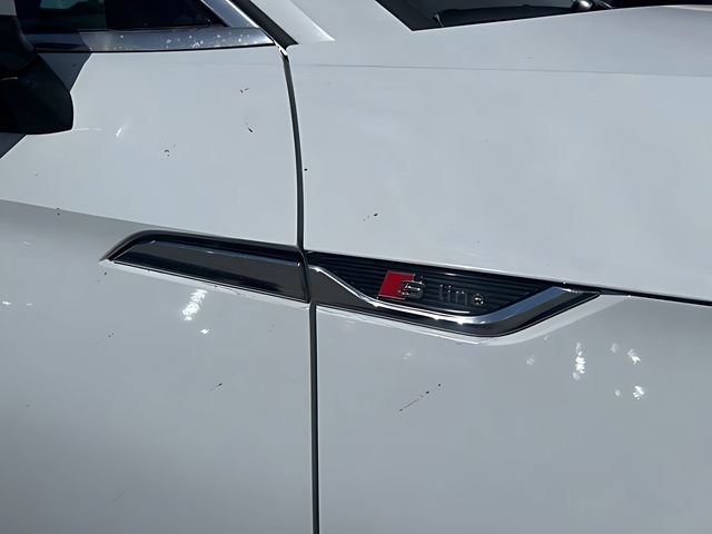 Used 2023 Audi A5 2.0T Premium Plus w/ Premium Plus AWD/4WD image 12