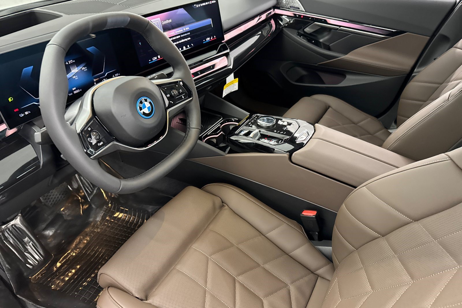 New 2027 BMW i5 M60 RWD image 4