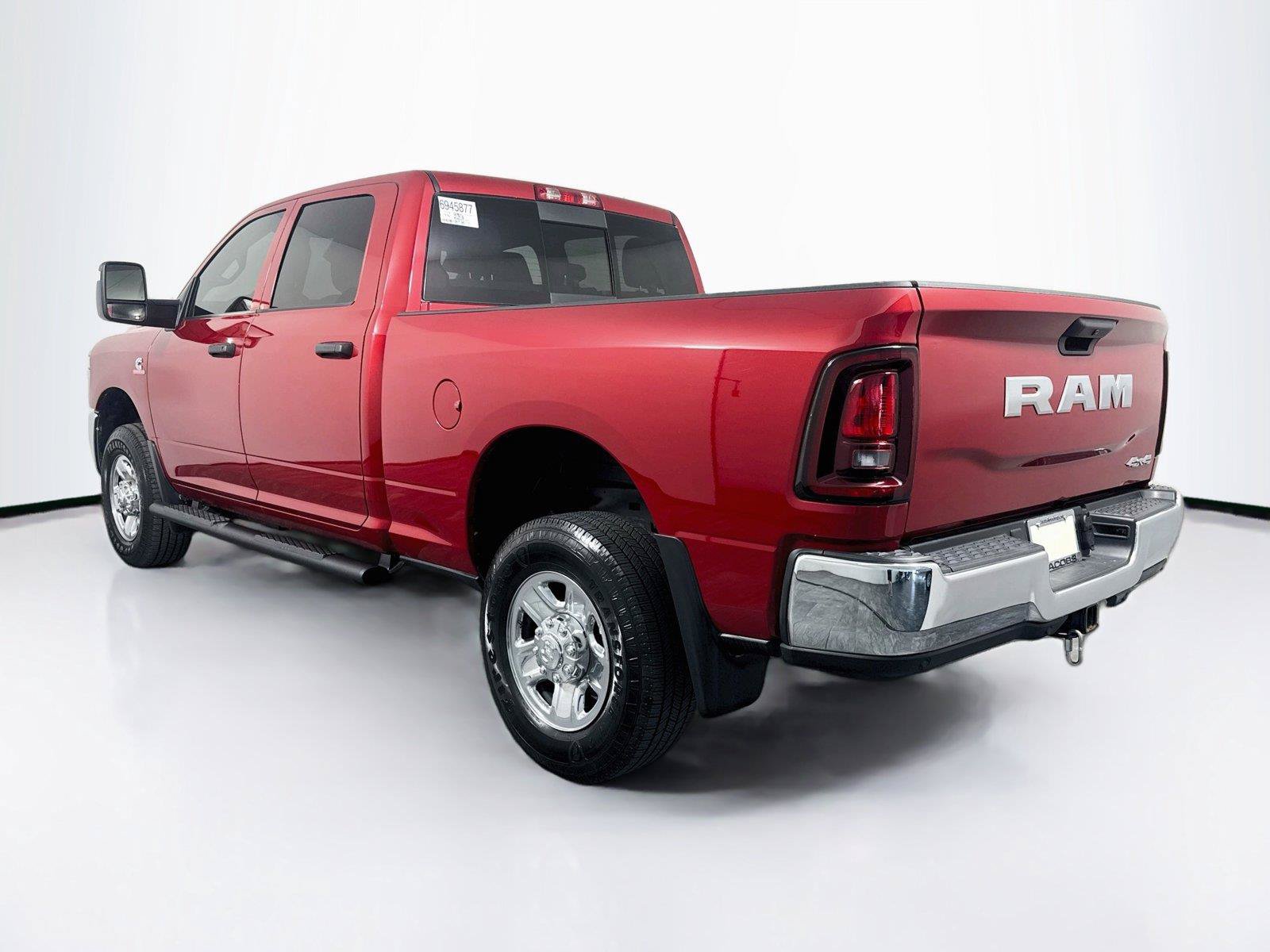 Used 2026 RAM 2500 Tradesman AWD/4WD image 3