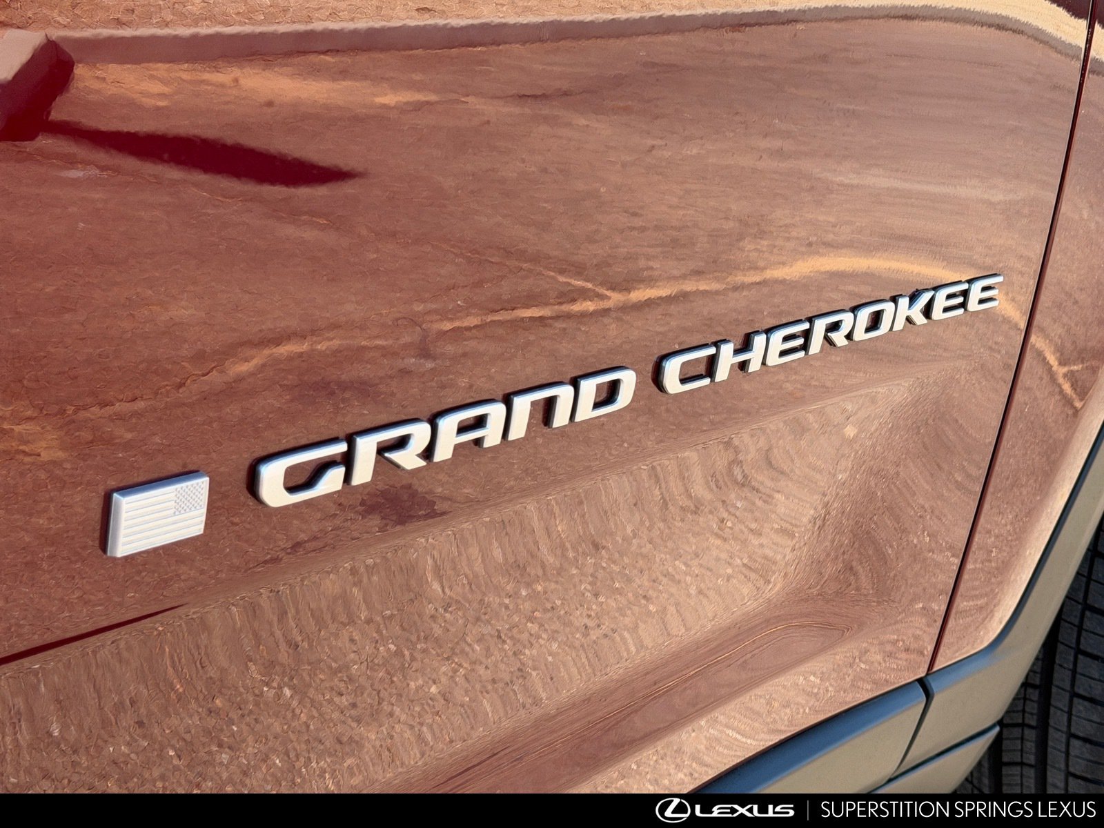 Used 2025 Jeep Grand Cherokee Limited AWD/4WD image 15