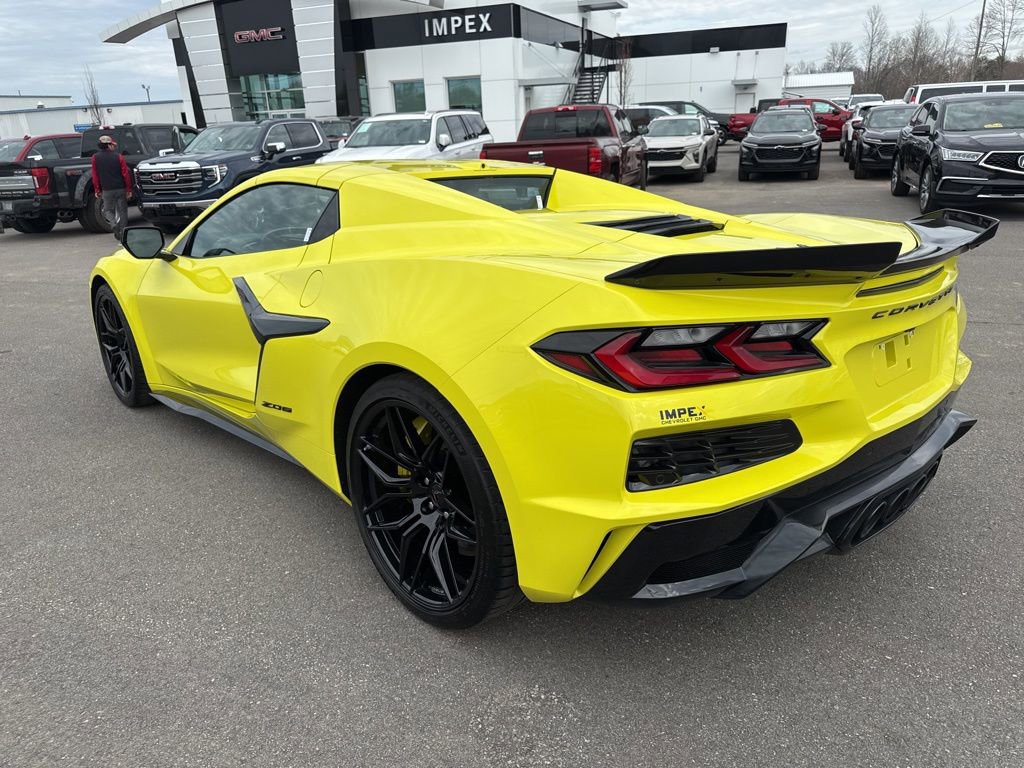 Used 2024 Chevrolet Corvette Z06 w/ Stealth Interior Trim Package image 3