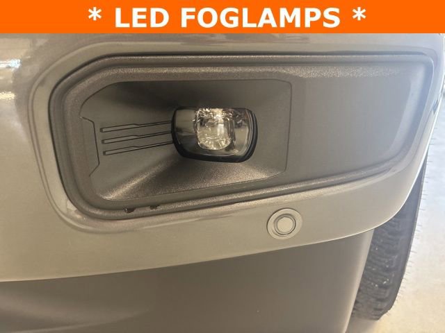 New 2026 Ford F250 Lariat w/ Black Appearance Package image 44