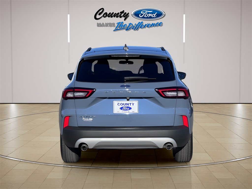 Used 2025 Ford Escape Active image 11